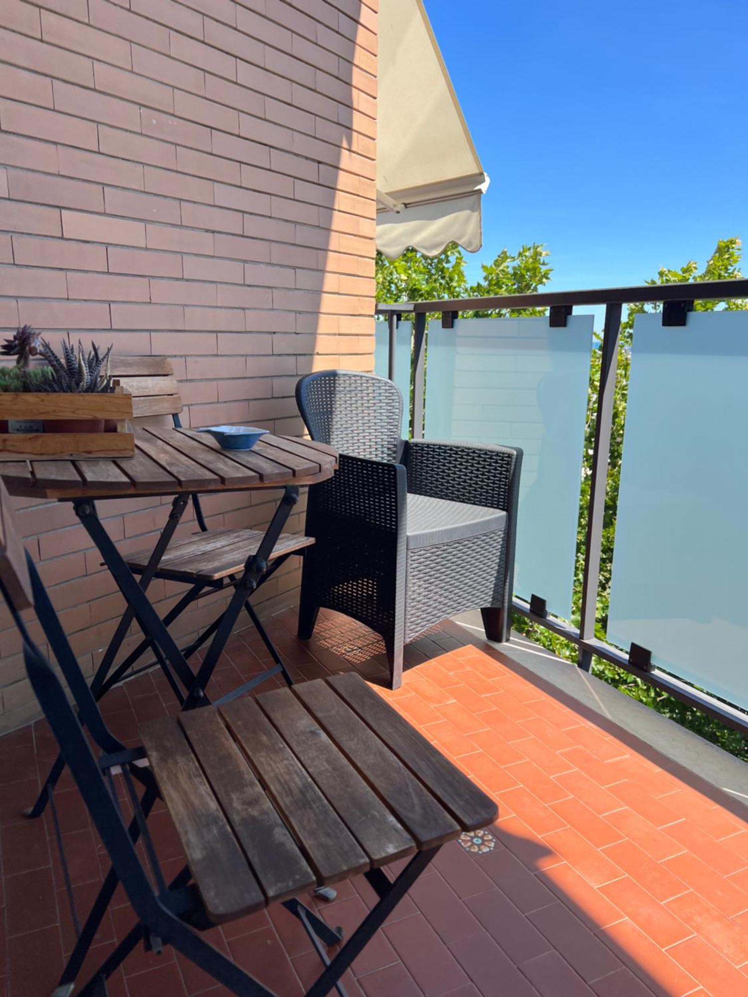 "Casa Incantevole" Fronte Mare Pescara - Appartamento Via Buozzi ภายนอก รูปภาพ